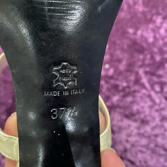 Vintage Nando Muzi heels - Picture 7 of 13